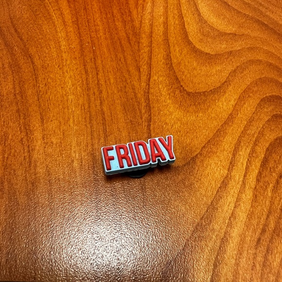 FRIDAY croc jibit - Picture 1 of 4